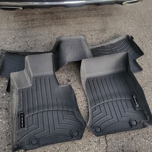 Mercedes cover mat set